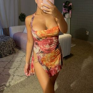 ✨outcast side slit mini dress✨